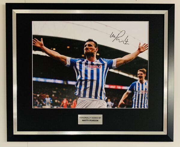 Matty Pearson signed Picture